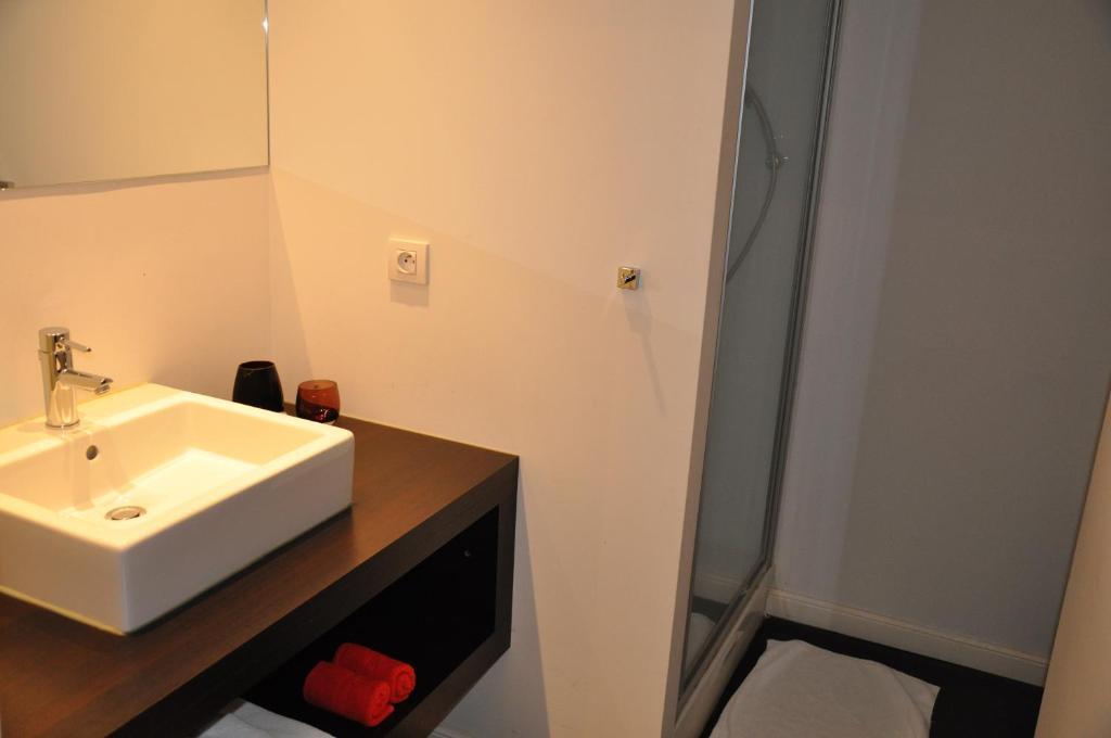Hotel Victory Groot Bijgaarden Habitación foto